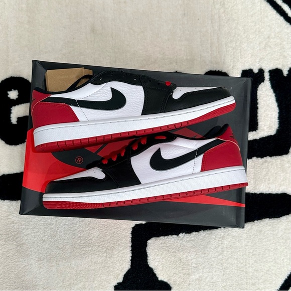 Nike Air Jordan 1 Low OG ‘Black Toe’ 🚨FINAL DROP🚨 - Picture 2 of 9